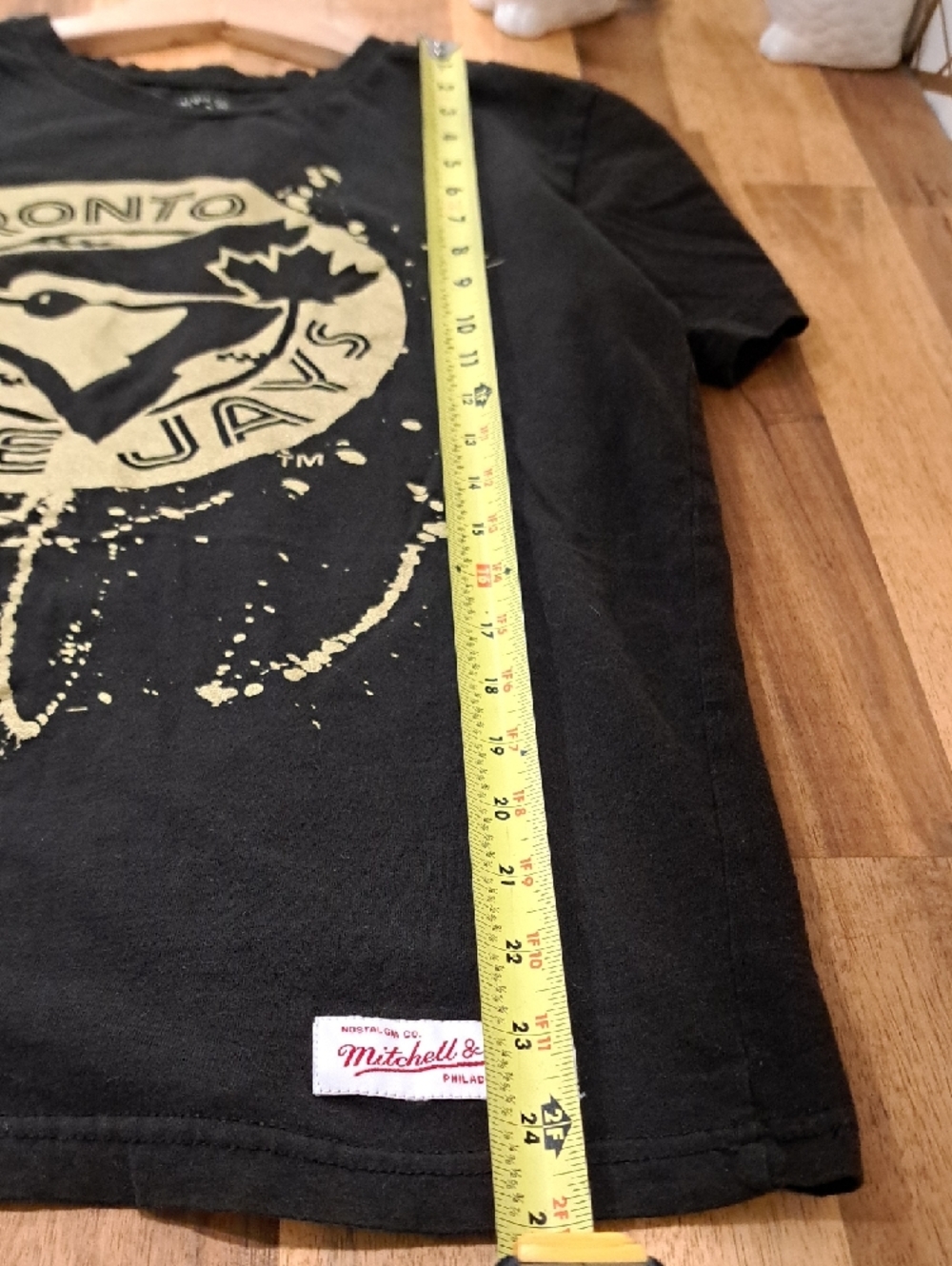 Toronto Blue Jays Mitchell & Ness T-Shirt MENS - Picture 6 of 7